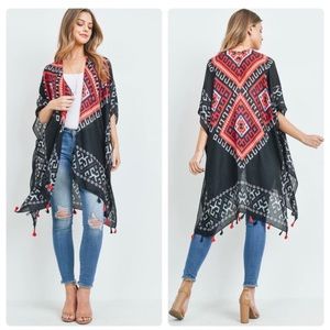 SALE! 💟 One Size Boho Summer Kimono Black & Red Pattern with Tassels ☮️
